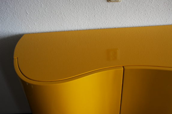 Dressoir design gebogen deuren geel op maat
