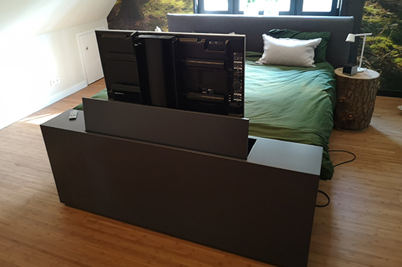 bed einde kast tv lift