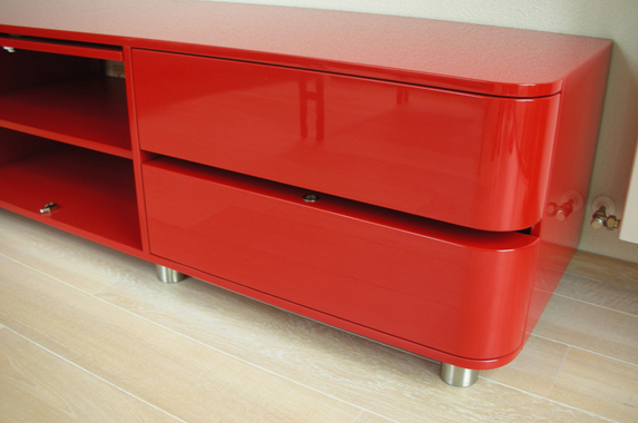 Tv audio media kast design rood hoogglans