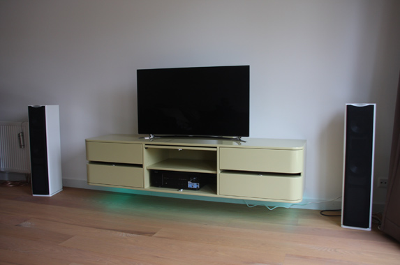 tv audio meubel design groen zwevend